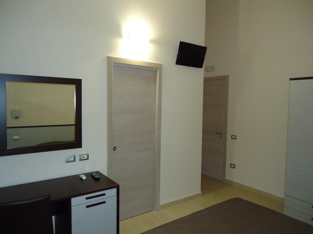 פולה B&B L'Aurora חדר תמונה