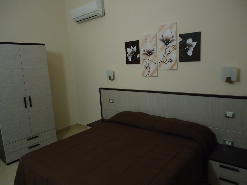 פולה B&B L'Aurora מראה חיצוני תמונה
